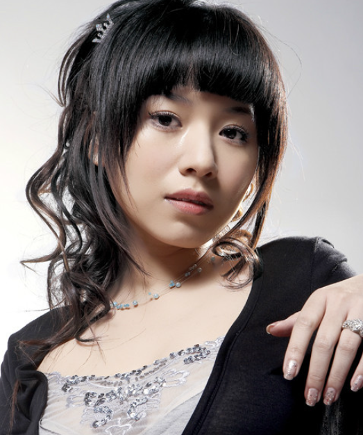侯湘婷