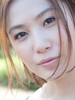 村川绘梨