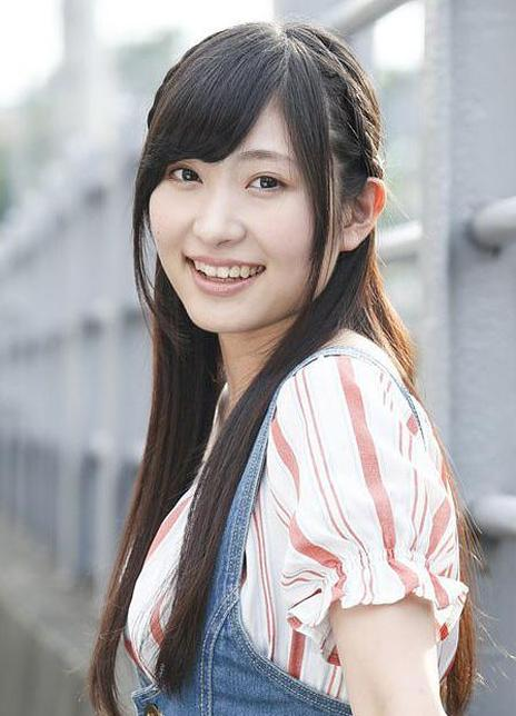 白石晴香