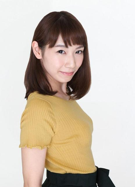 杉山里穗