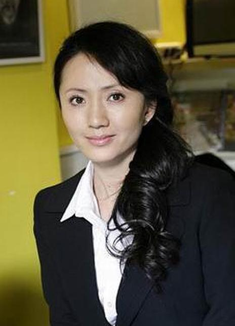 陆玲