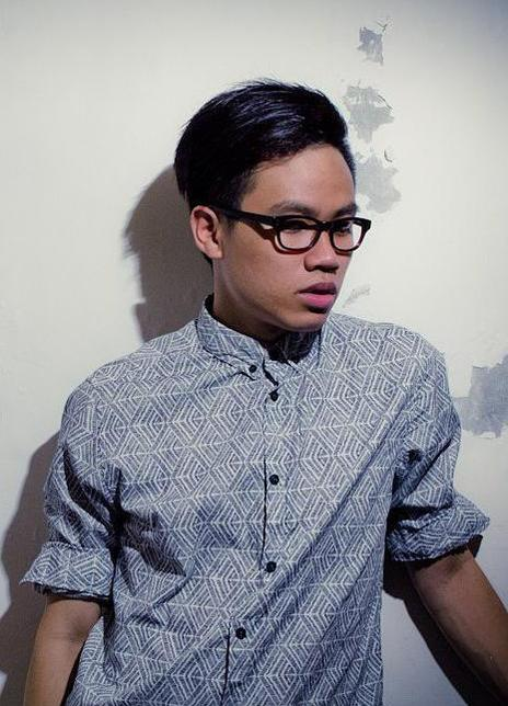 李拾壹