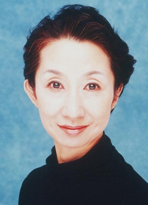 鹫尾真知子