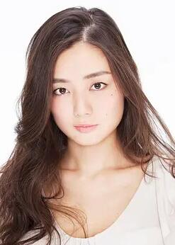 片山萌美