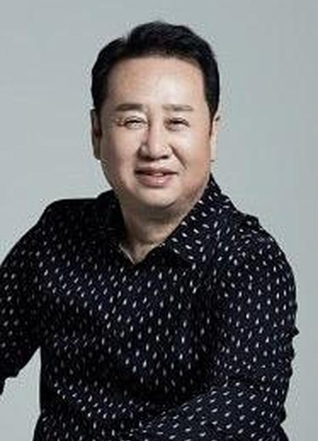 尹廉和