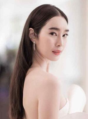帕丽茶·玛黑颂