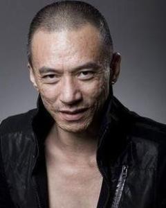 李卓远