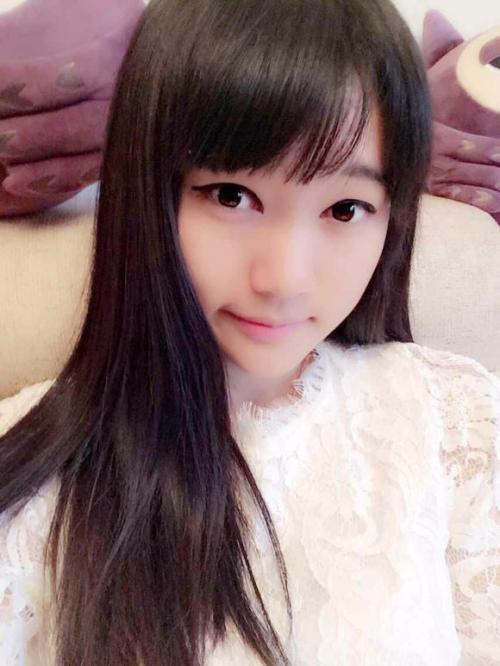 胡艾彤