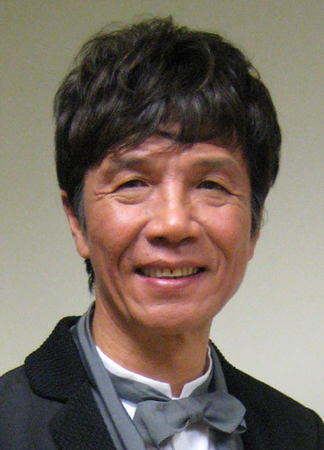 张嘉年