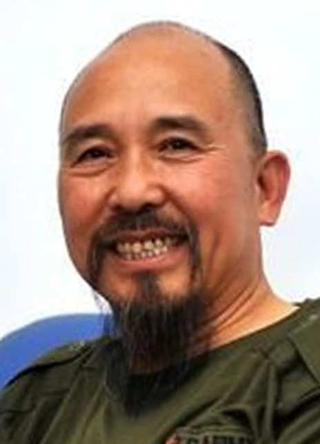 王坚定