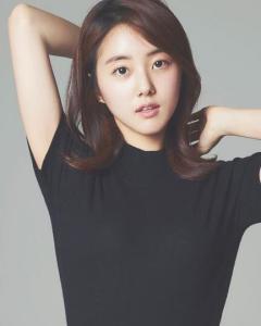 朴世婉