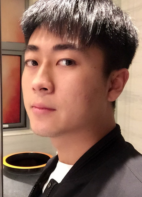 董栋