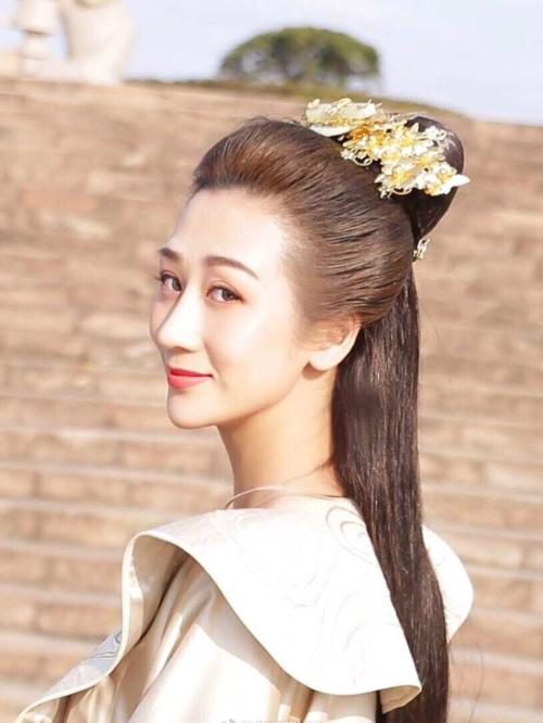 蒋丽莎