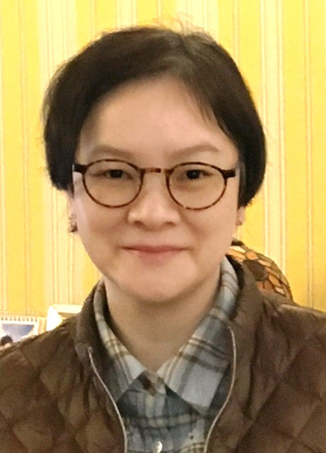 关佩雯