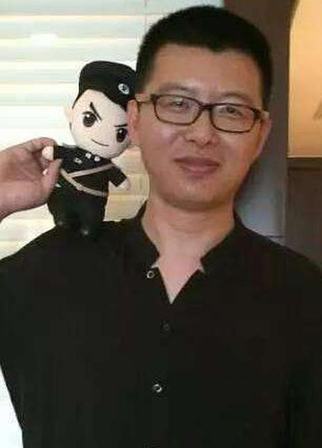 贾东岩