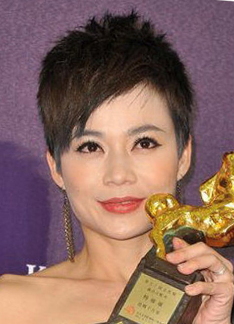 杨雁雁