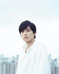 新田真剑佑