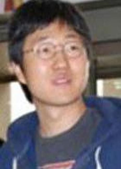 郑东允