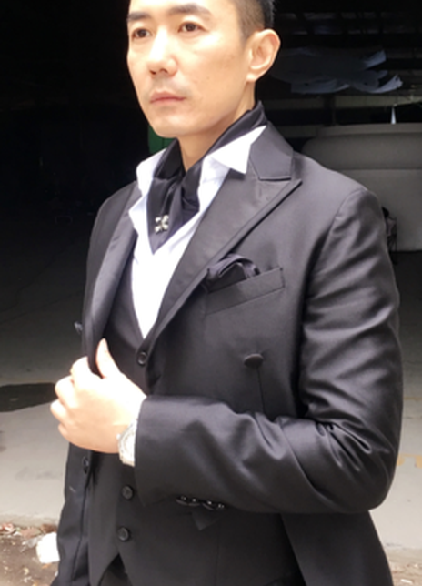 李斌