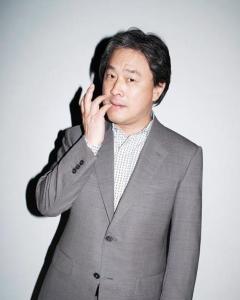 朴赞郁