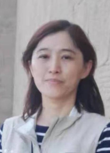 罗焱