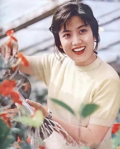 李秀明