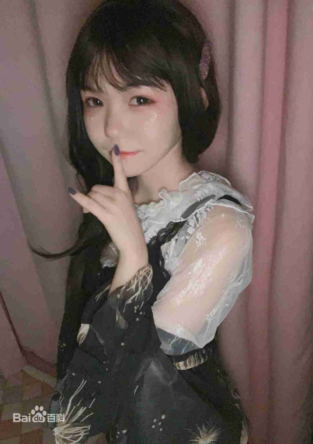 封茗囧菌