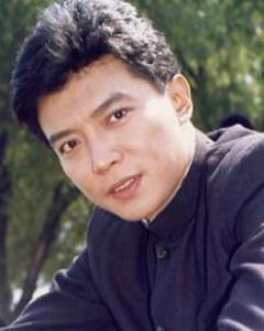 张佩华