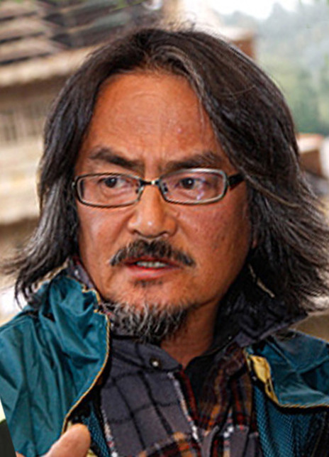 矶见俊裕