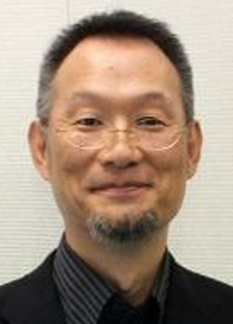 八木龙一