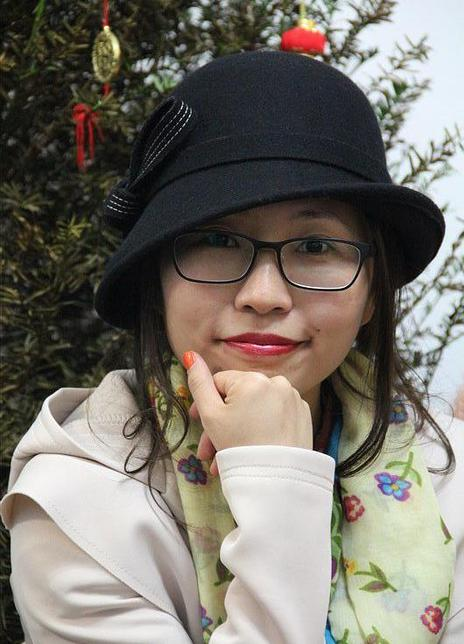 李绚彦