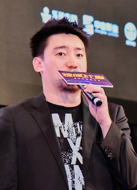 刘亭佑
