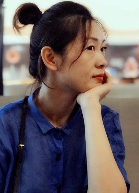 奚凝