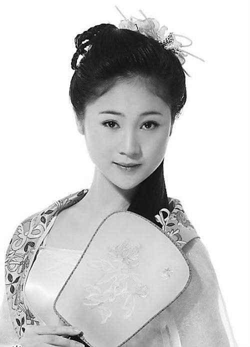 李旭丹