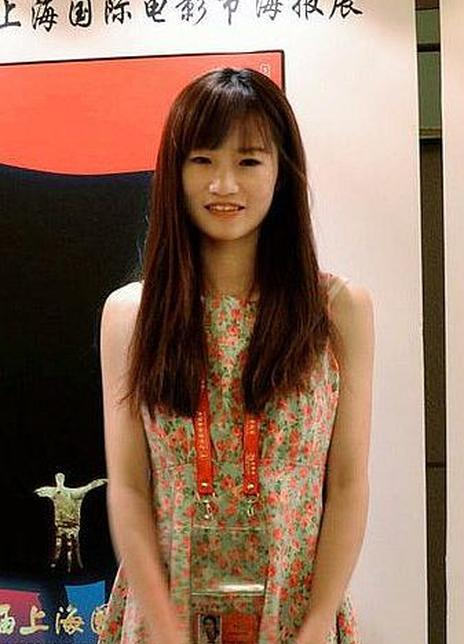施正一