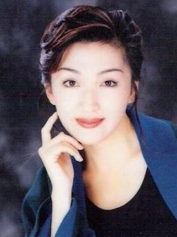 甄楚倩