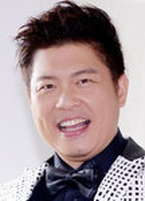 曾国城
