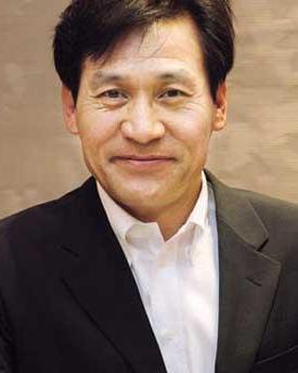 安圣基