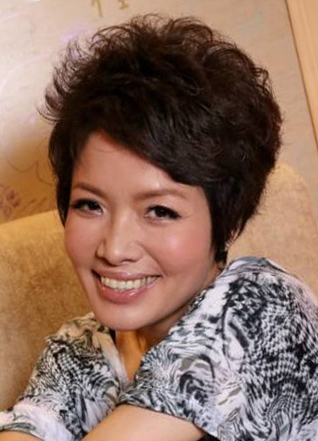 宝佩如