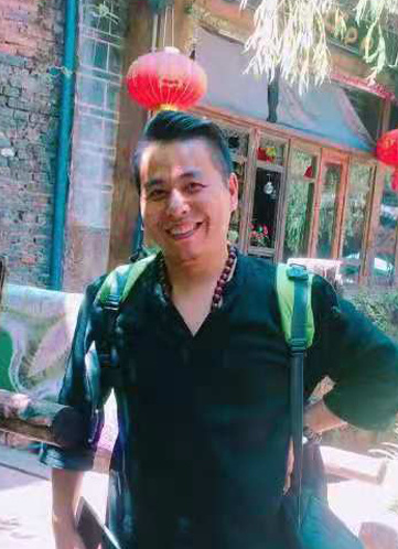 董龙