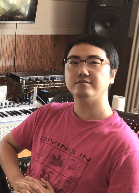 李缤