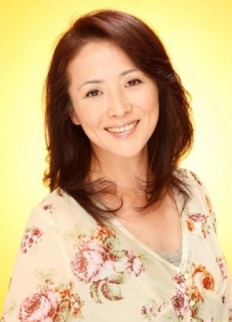 橘由加莉