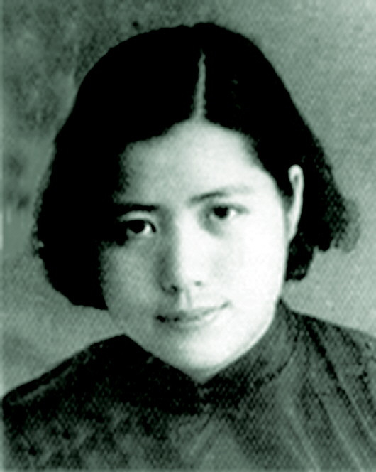 黄君珏