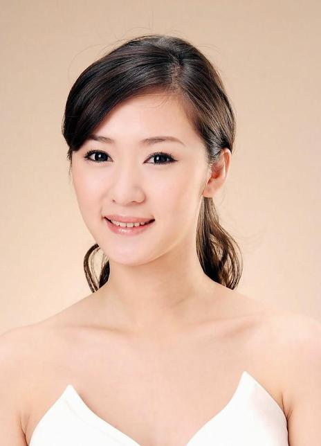 张佳莹