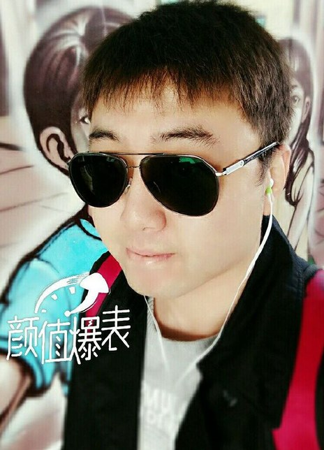 瘦亮亮