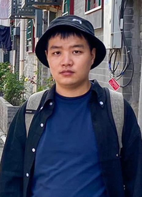 母鑫杨