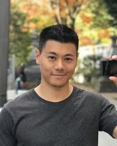 黄耀英