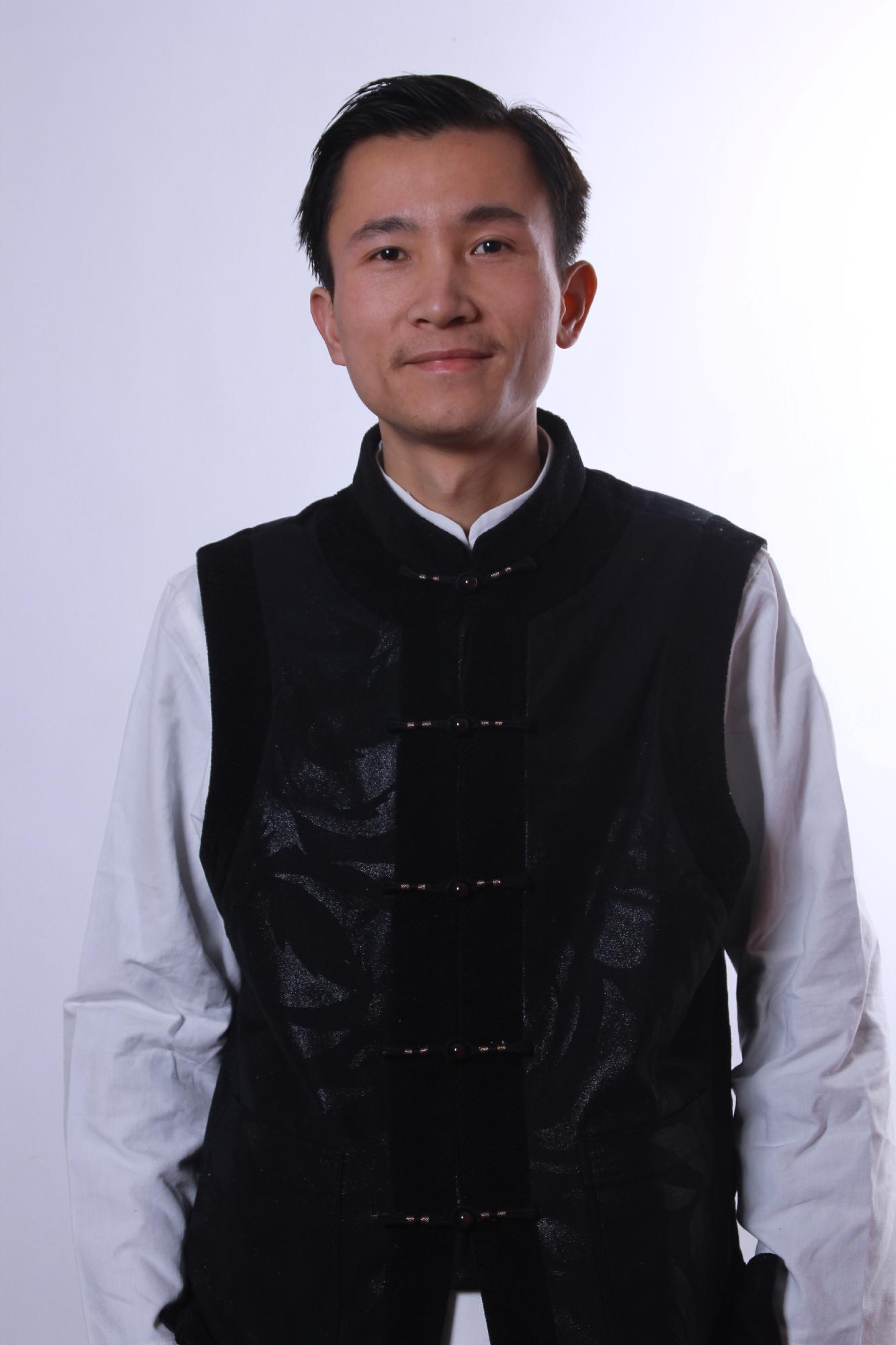 张华丽