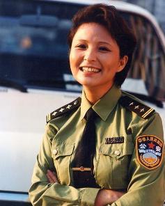 李羚