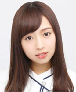 新内真衣